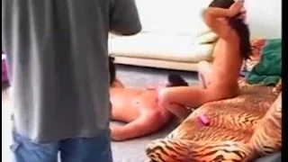 2 Plus Me Equals 3 – Scene Bts