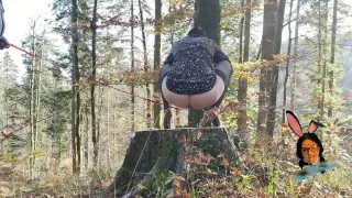 Stockings and high heels mature milf mom pissing outdoor with anus on leash
