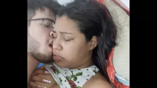 follada la secretaria morena de 18 años de tetas grandes caídas morena de united states video full hd xnxx