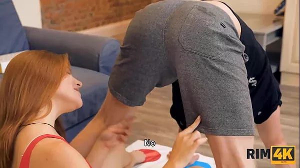 RIM4K. Twister is an interesting game but friend’s anus distracts girl