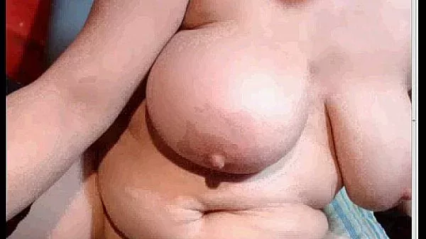 vielle chienne de 50ans ce defonce l’anus