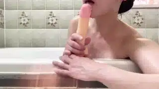 【素人】熟女人妻　誰にも見せられない秘密の入浴　ご奉仕したい❗️エロ過ぎる！part1